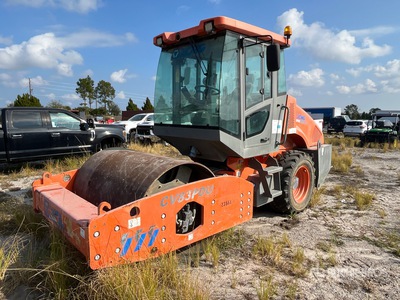 2019 XCMG CV83PDU Smooth Drum Compactor (Inoperable)