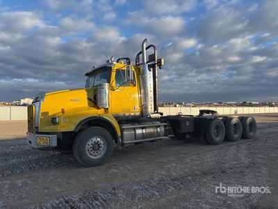 2014 Western Star 4900SA 8x6 Logging Tracteur routier