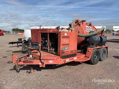 Ditch Witch FX30 T/A ハイドロバキュームトレーラー