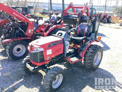 Mahindra MAX26XLG 4WD Tractor