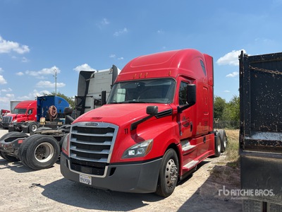 2019 Freightliner Cascadia 126 6x4 T/A Sleeper Truck Tractor