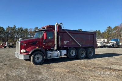 2017 Peterbilt 567 8x4 Autocarro ribaltabile 3 assi