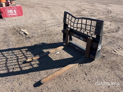 Cat 48 in Widły do miniładowarek