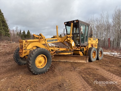 1989 Champion 720A Motor Grader