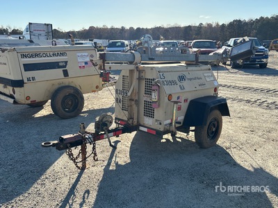 2010 Ingersoll Rand LS-60HZ-T4F を見 Light Tower