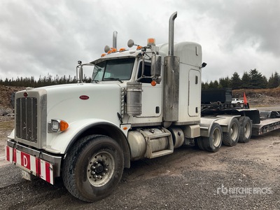 2017 Peterbilt 367 8x4 トラックトラクター（Tri/A）