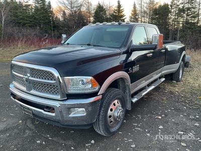 2014 Dodge 3500 4x4 Crew Cab Pickup