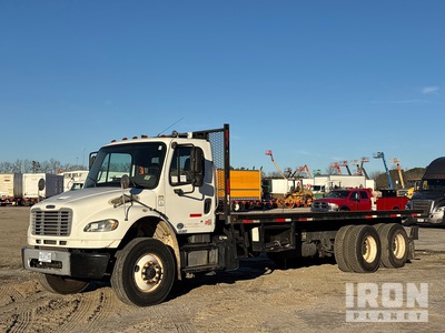2013 Freightliner Business Class M2 6x4 Flatbed Truck