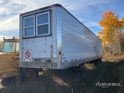 1994 Utility VSR2 48 ft T/A Geschlossene Anhänger