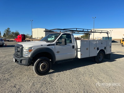 2016 Ford F-450 XL 4x4 Camion utilitaire