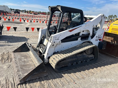 2020 Bobcat T740 Compact Track Loader