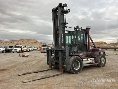 2013 Taylor TX280M 24830 lb Pneumatic Tire Forklift