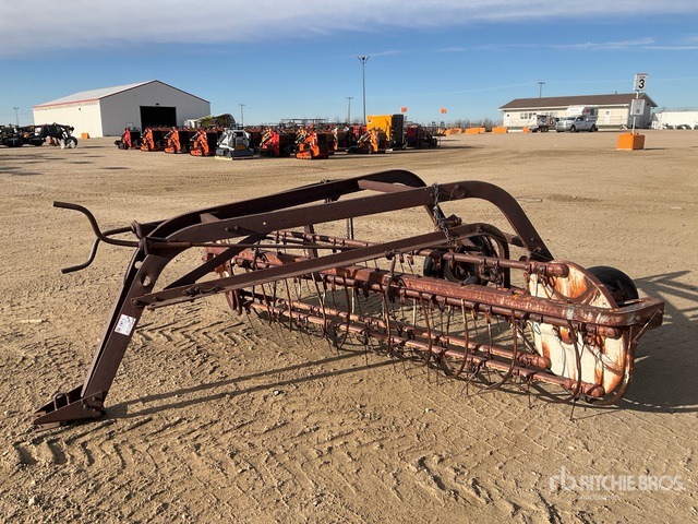 McCormick 108 in Basket Hay Rake | Ritchie Bros. Auctioneers
