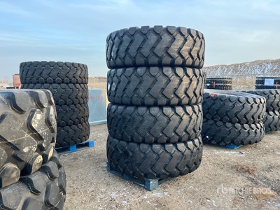 Quantity of (4) Beaver 23.5R25 Radial Winter Neumáticos (Unused)