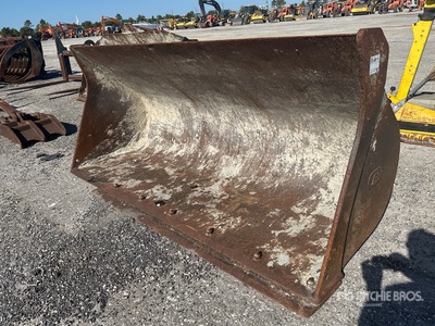 JRB 104 in Godet pour chargeuse-pelleteuse - Fits Komatsu