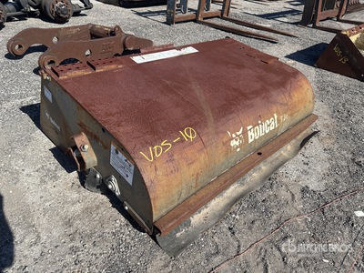 2017 Bobcat 72 Sweeper 72 in Skid Steer Sweeper