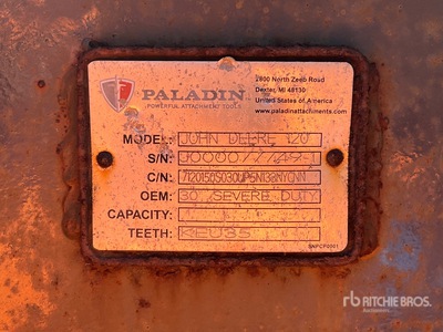 Paladin John Deere 120 Cazo para excavadora