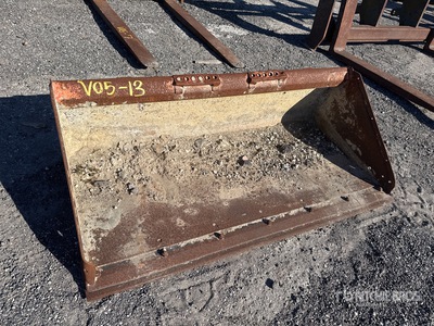 Bobcat 67 in General Purpose Skid Steer Bucket
