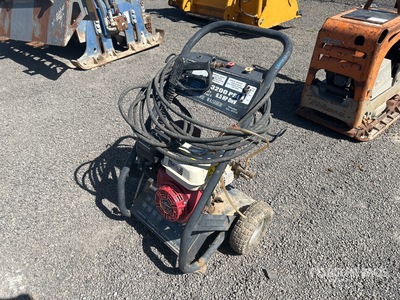 QRA Pressure Washer