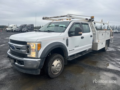 2017 Ford F-550 XL 4x4 Crew Cab Flatbed Truck