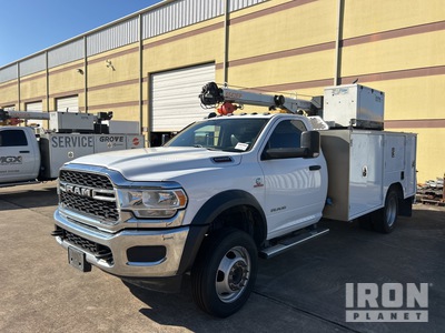 2019 Dodge 5500 4x4 Service Truck