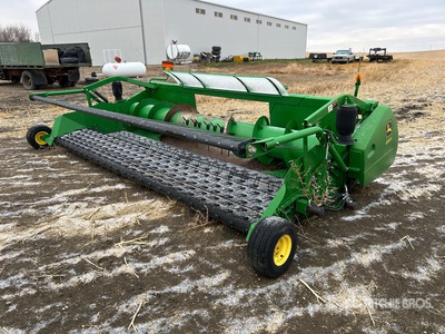 John Deere 615P 15 ft Testata pickup per mietitrebbia