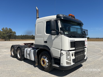 2007 Volvo FM13 6x4 3- Achs Sattelzugmaschine mit Schlafkabine