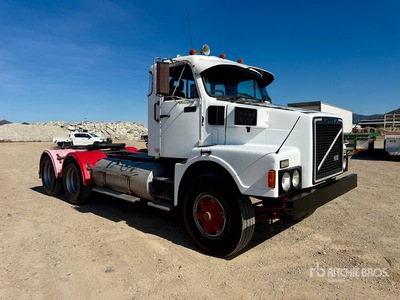1986 Volvo N12 6x4 T/A Day Cab Truck Tractor