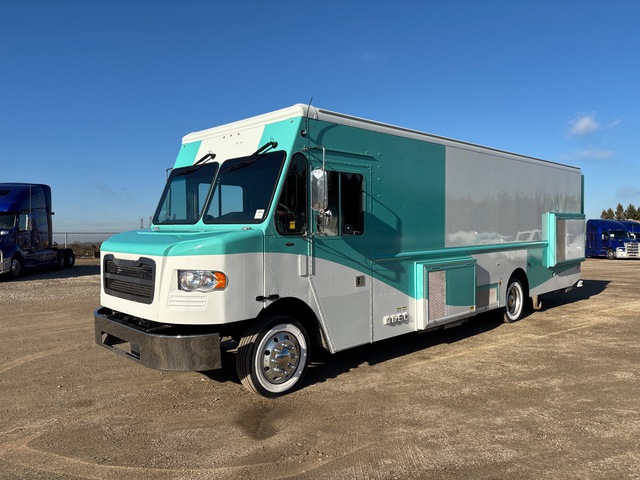 2020 Freightliner MT55 4x2 Food Concession Truck 2020 Freightliner MT55 4x2 Food Concession Truck