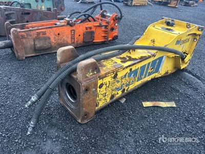 2023 Epiroc HB4100 96 in Hydraulic Breaker