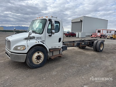 2007 Freightliner M2 106 Kabina i podwozie