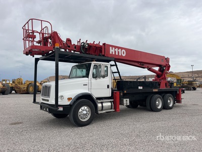 1999 Elliot ECH5110L30H 107 ft on 2000 Freightliner FL112 6x4 Camion de cubo