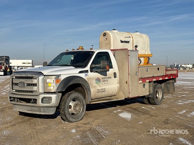 2012 Ford F-550 XLT 4x4 Mud Mixing Truck