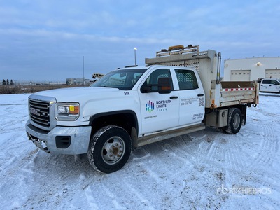 2015 GMC 3500HD 4x2 Crew Cab Tipper Truck