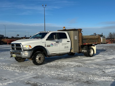 2016 Ram 5500 4x4 Crew Cab S/A Camión dumper