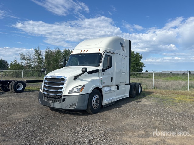 3AKJHHDR4KSKX2134 Freightliner Cascadia 126 Photo 1