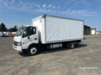 2018 Hino 195 4x2 Van Truck