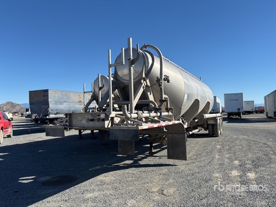 2018 Heil 1040 cft T/A Pneumatic Bulk Trailer