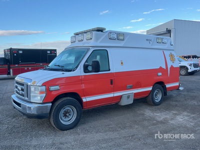2010 Ford E-350 4x2 Ambulance