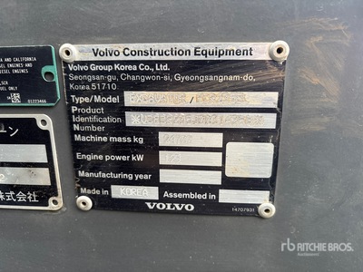 2020 Volvo ECR235EL Tracked Excavator