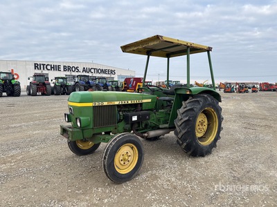 John Deere 930 Tracteur agricole 4 roues motrices