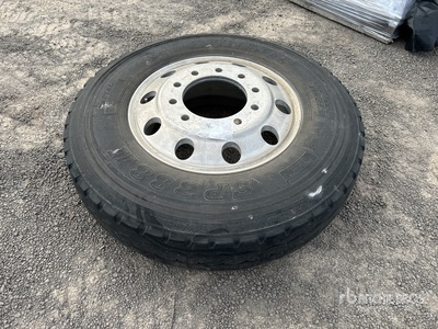 11R22.5 を見 Wheels