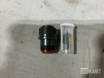 (7) Wizard Technologies MS3406D18-9SX Electrical Plug Connectors