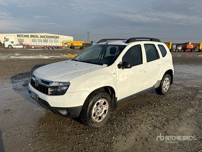 2012 DACIA Duster  سيارة رياضية متعددة الاستخدامات