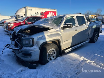 2017 GMC Sierra 1500 4x4 Crew Cab بيك اب (Inoperable)
