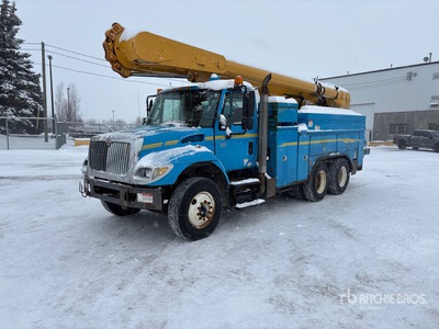 Altec AM50 55 ft on 2007 International 7400 6x4 Arbeitsbühne-Lkw