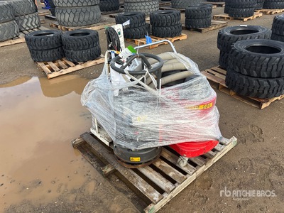 Quantity of (4) Quantity of Miscellaneous Tools