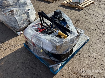 Quantity of (5) Quantity of Miscellaneous Tools Divers - Outils à main