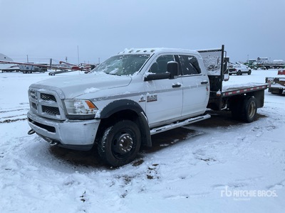 2013 Dodge 5500 SLT 4x4 Crew Cab Fahrgestell