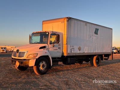 2007 Hino 308 4x2 Van Truck
